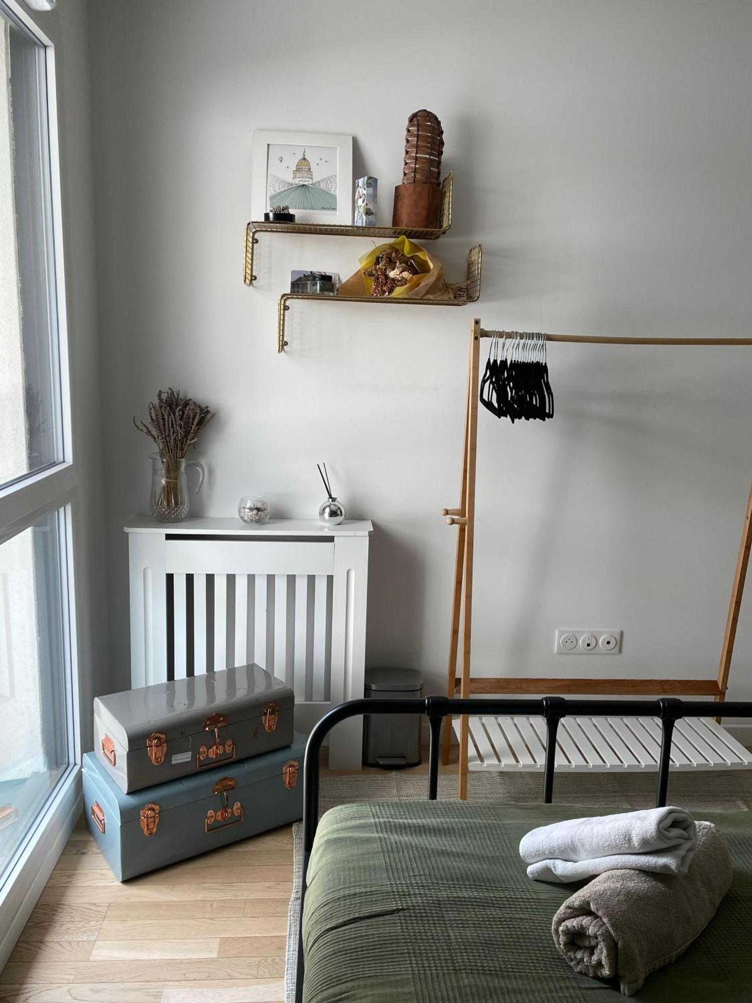 Spacious Flat With Terrasse And Parking Near Metro Bagnolet Εξωτερικό φωτογραφία
